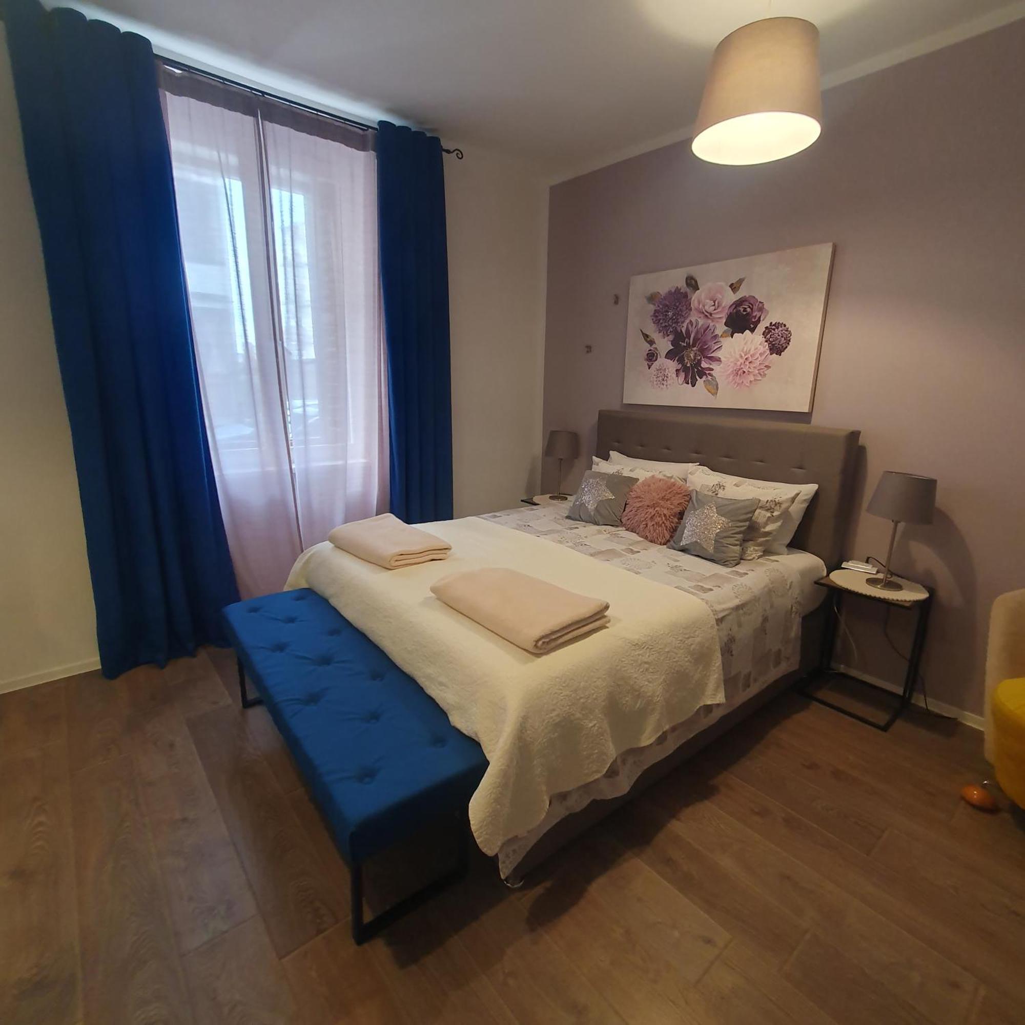 Apartment Kety Pula Ngoại thất bức ảnh